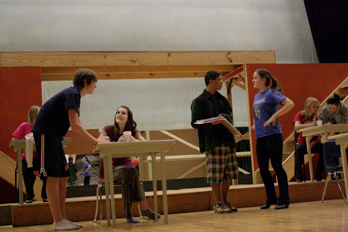 Video: Inside How to Succeed... rehearsal
