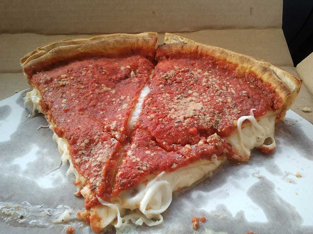 Opinion: Chicago pizza lives up to expectations