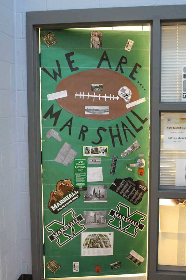 HHS Media : College Door Decorating Contest