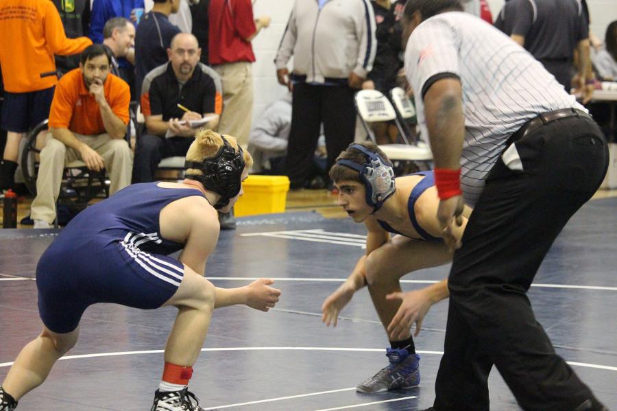 Wrestling places eighth at Invitationals with the help of Urbanski