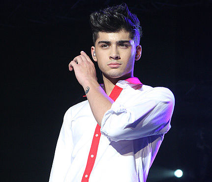 Zayn Malik gets fans super excited after he posts about One Direction |  Entertainment | %%channel_name%%