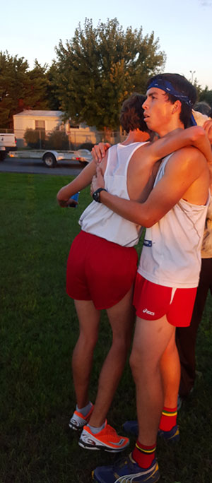 Tyler+and+Josh+wilson+hugging