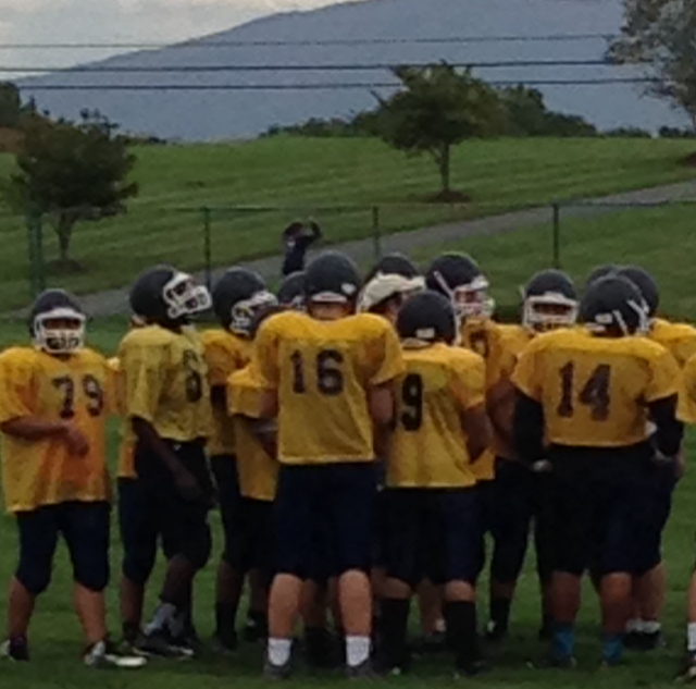 Freshman football beats waynesboro, 24-14