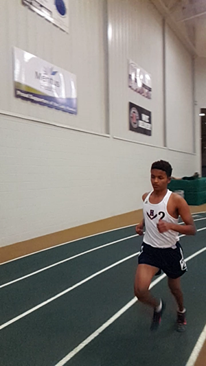 Mo Berhe competes in the 1000m run.