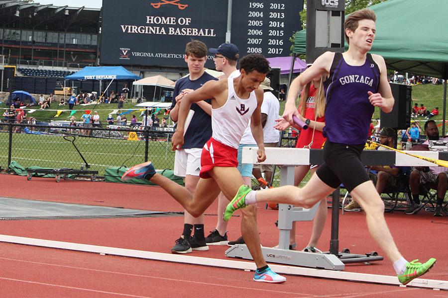 4×800 meter relay team competes at Dogwood Track Classic HHS Media