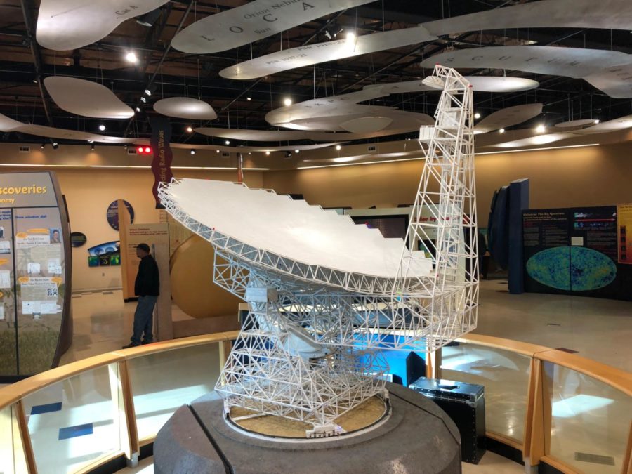 The Green Bank Exhibit Hall features a moveable model of the 100 meter Green Bank Telescope.