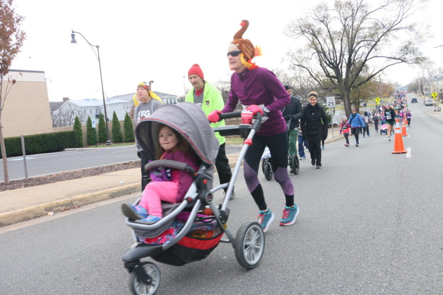 Families of kinds came out for the trot, many brining their children and pushing them the entire four miles.