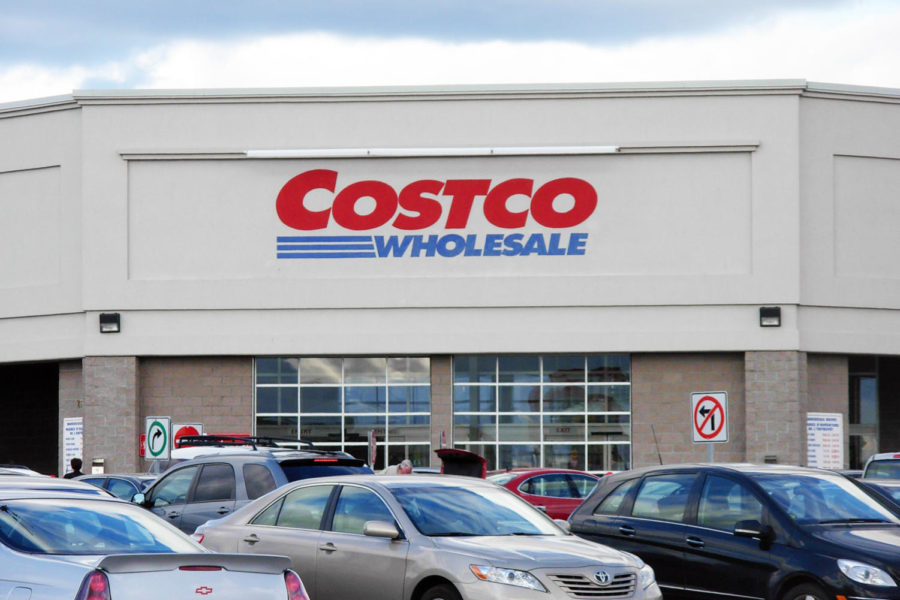 Costco provides a large variety, great food, samples and more which is why it should be considered the best grocery store option. 