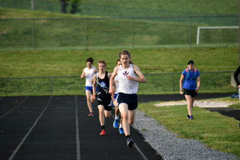 JV track team runs in Harrisonburg JV Invitational