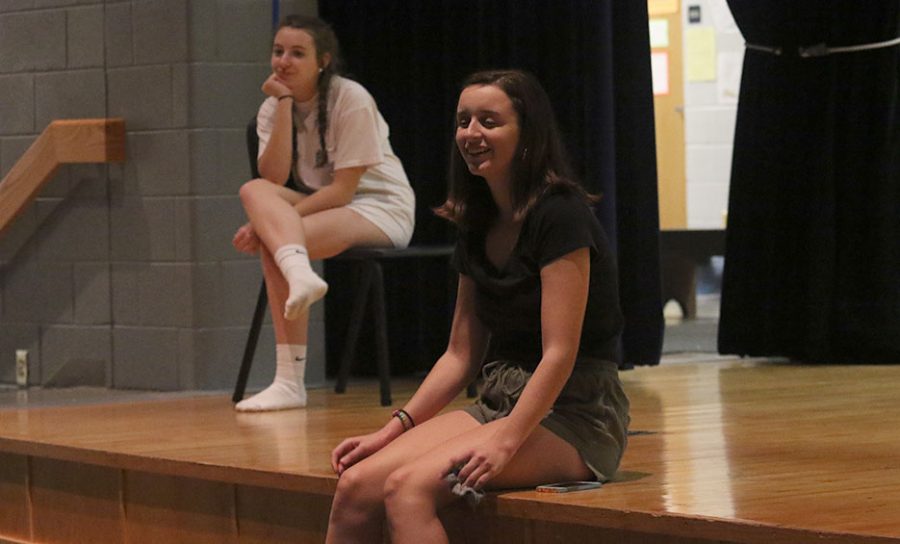 Zoelle Bleazard receives comments from her peers and teacher about her performance.