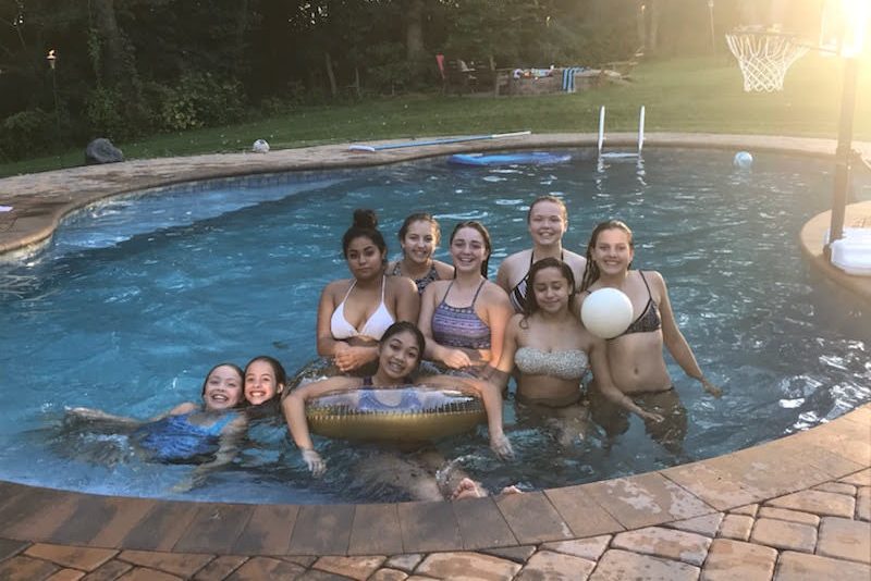 Persinger and her volleyball team bonds outside of practice at a teammates house.