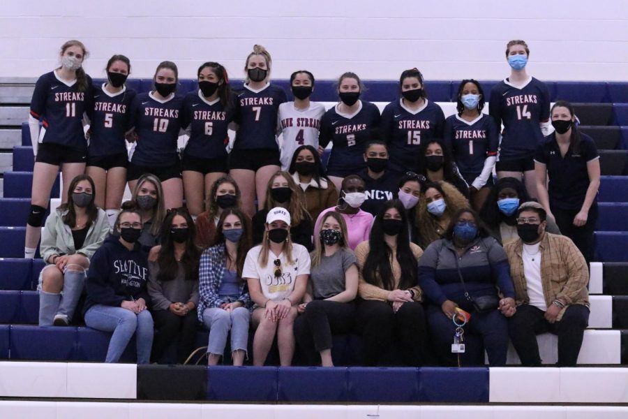 On Mar. 22, 2021 the volleyball team and alumni came together to honor the passing of teammate Paula Moreira. 