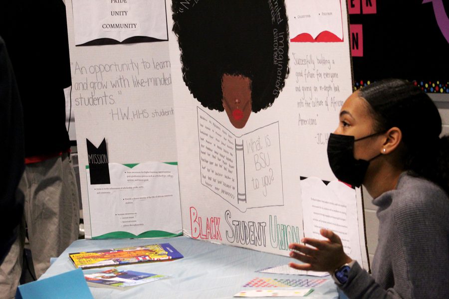 Senior Haile Madden explains the inner workings of Black Student Union to others.
