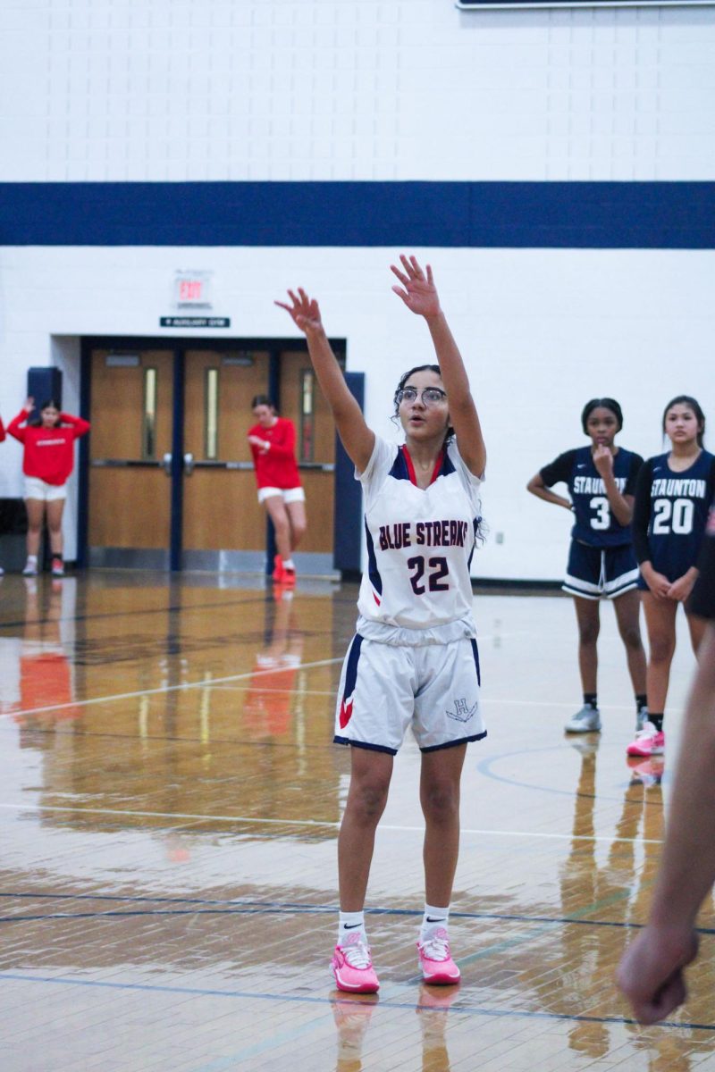 Freshman Nayeli Amaya Olivencia shoots a free throw. 