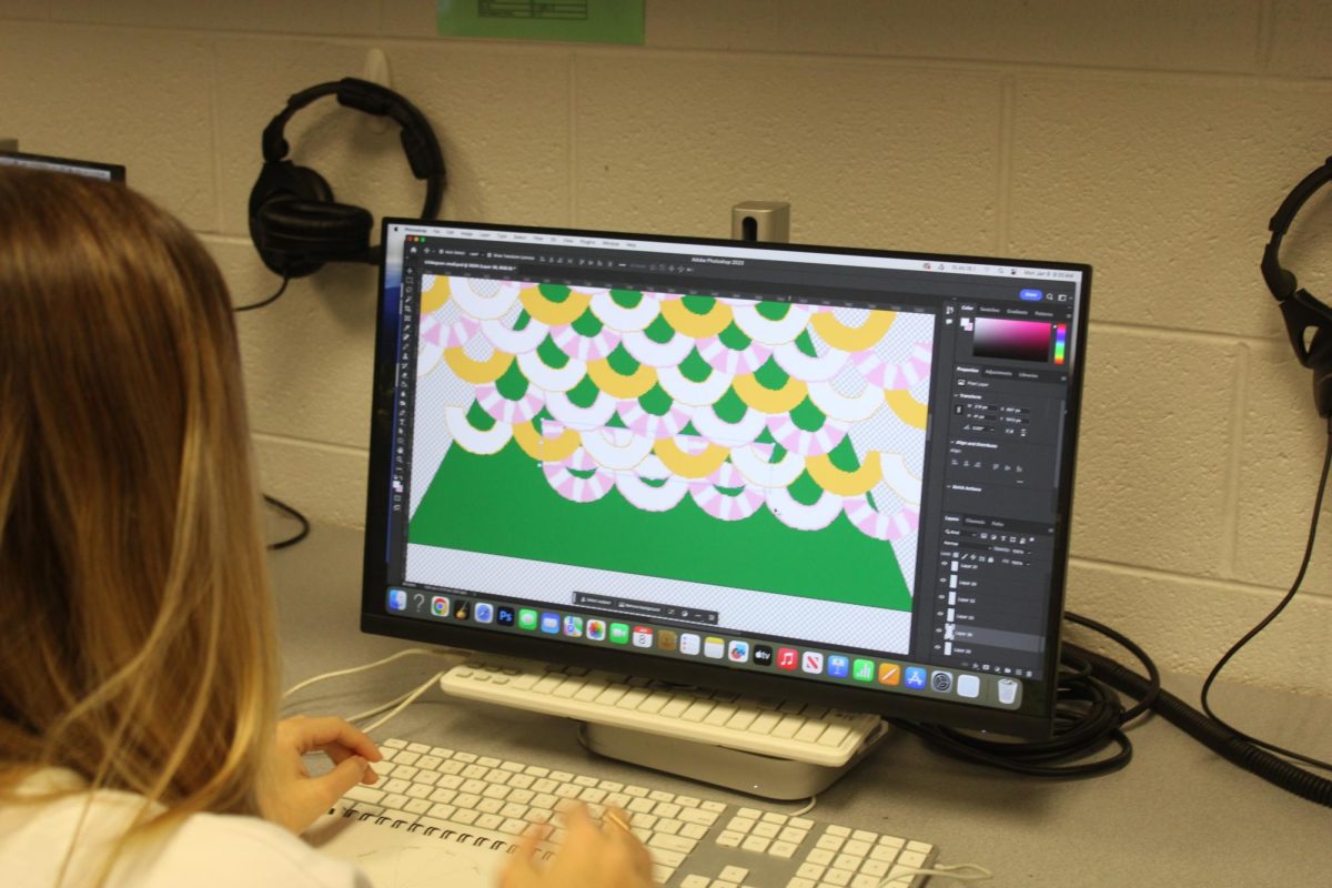 Abby Gibson works on Kilidogram Project