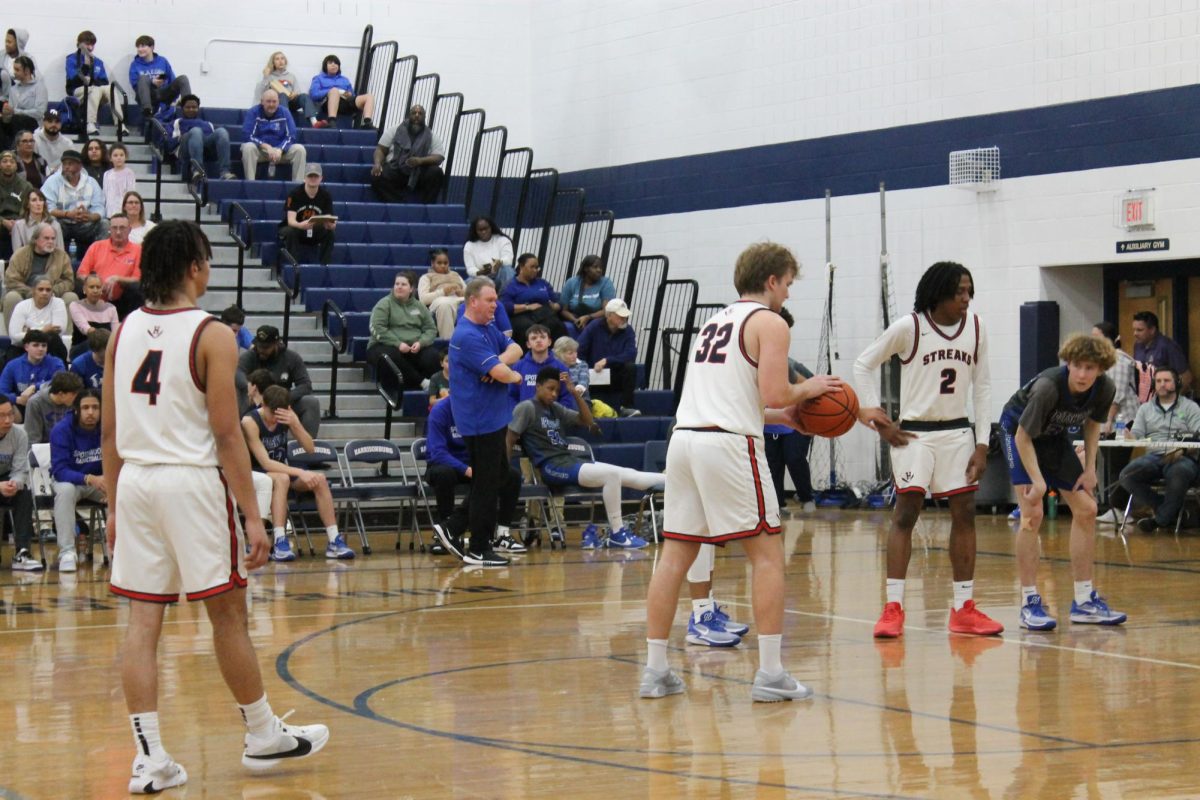 Sophomore Warren Von Schuch gets in a position to shoot the ball. 