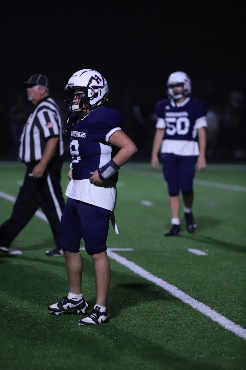 Junior Edwin Martinez reading the offensive formation.