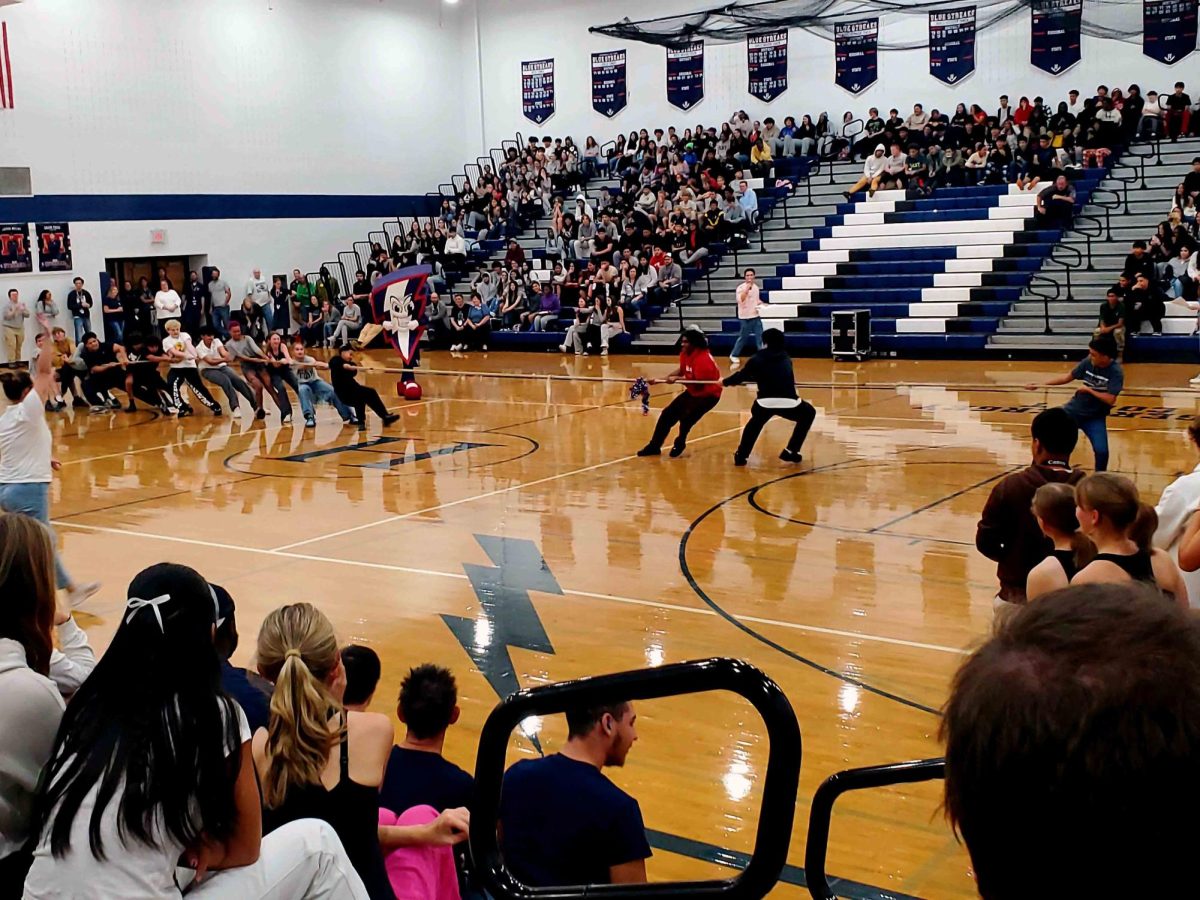 Freshman vs. Sophomores tug-of-war!