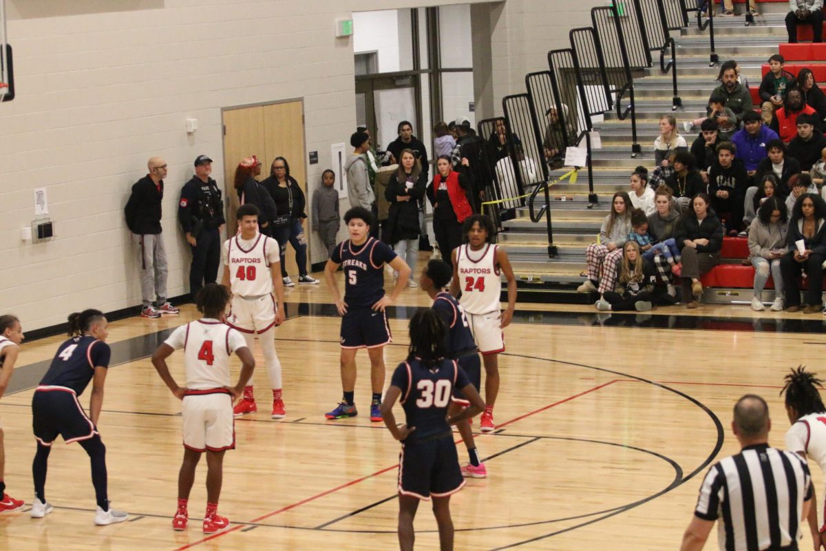 Harrisonburg throwing a free shot
