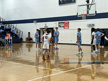 HHS getting ready for free throw.