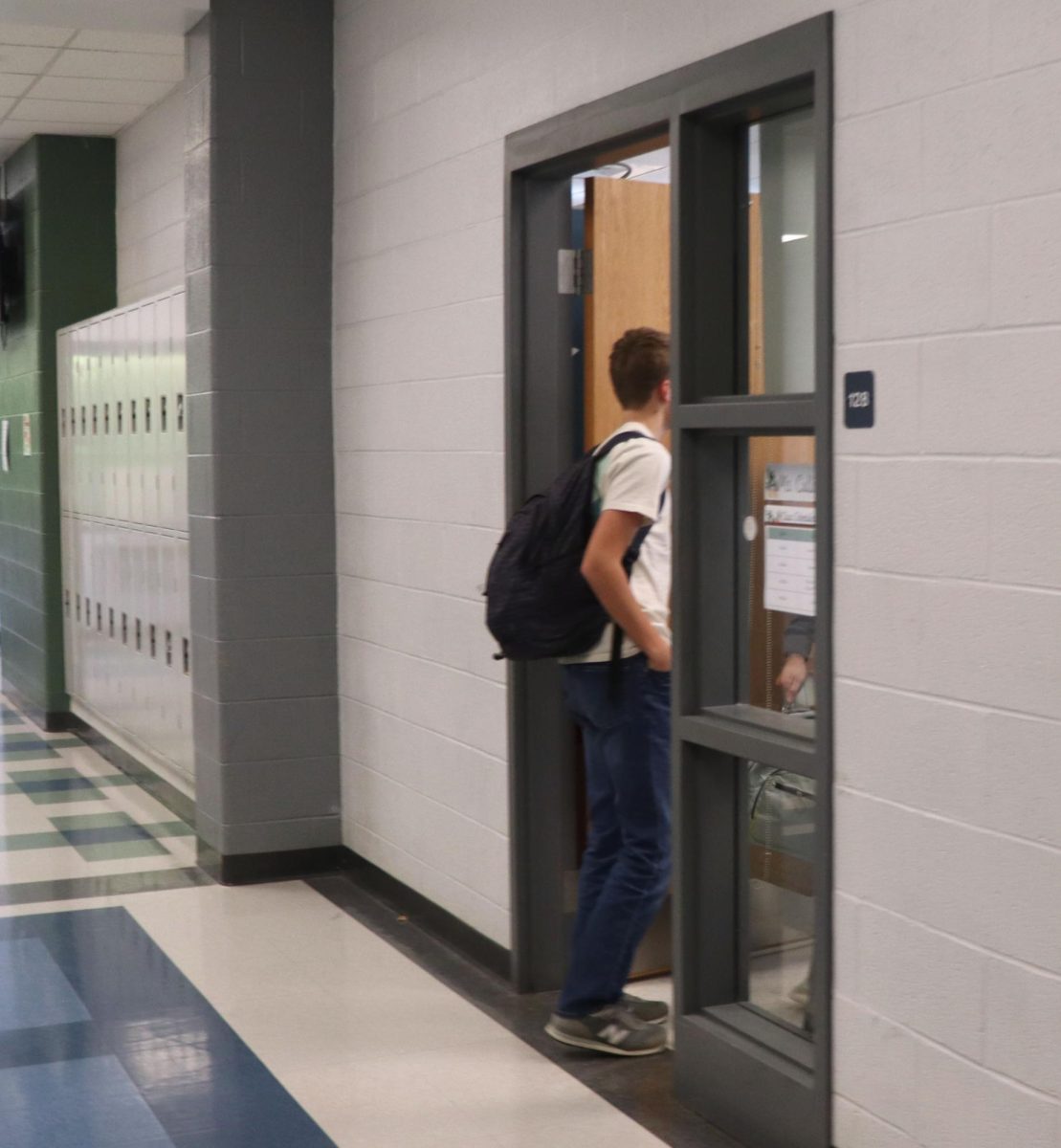 The teachers who set the review up for the SOL made sure to have a different room with different topics that students needed help with. Students switched between the two classrooms for students who needed help with the sections of Biology they provided in that class.