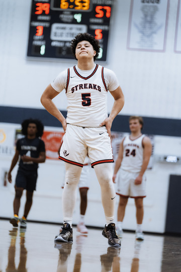 yandel Robles free throw