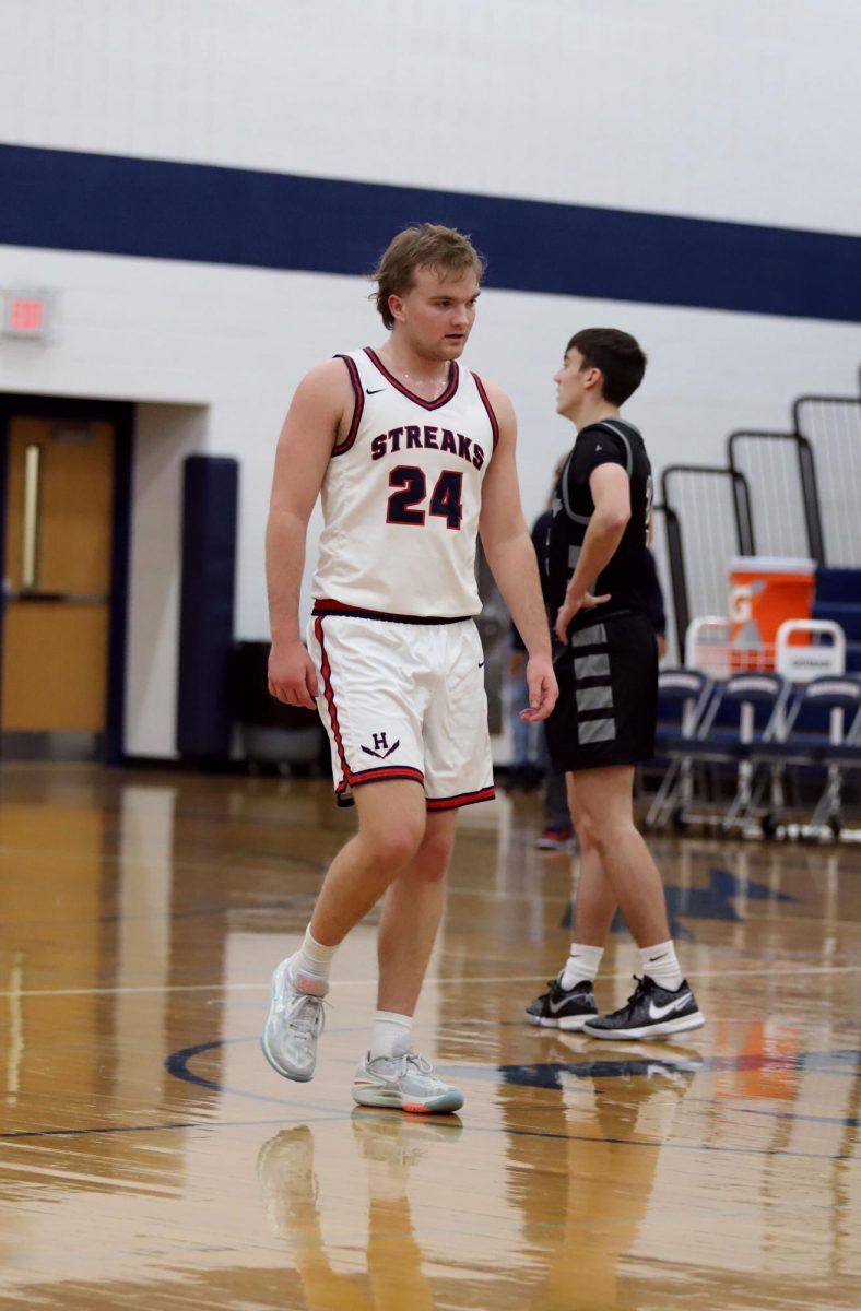 Von Schuch walking down the court 