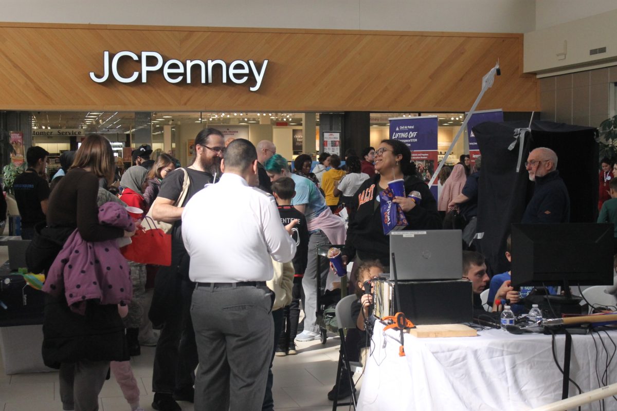 Many people come out for STEM day at Valley Mall.