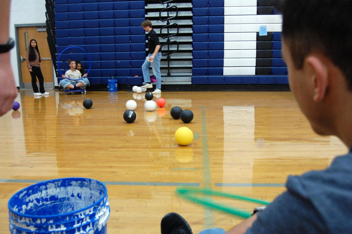 Sophomore Elio Cortina prepares for a hyper hippo match.