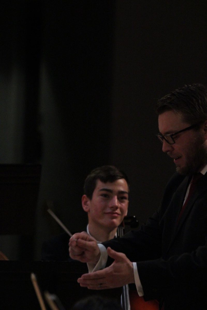 Jared Mayfield looking up to the conductor Brian Incheck.
