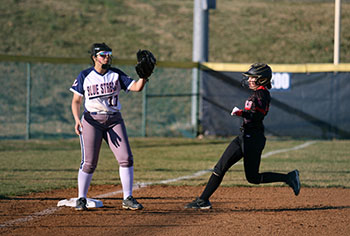 Eighth grade third baseman Ximena ready to get the out.