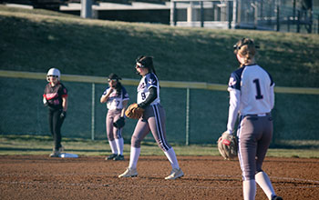 Rylie Patterson ready to pitch.
