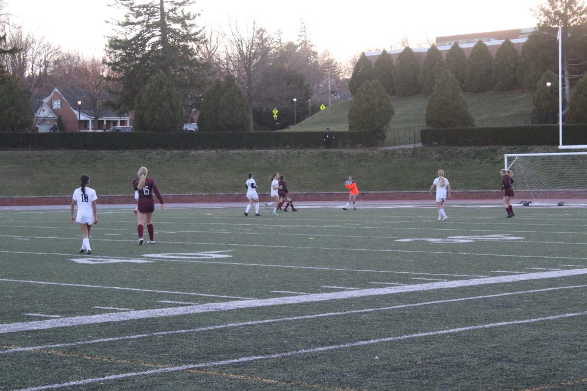 Lucy Hunter capturing the ball