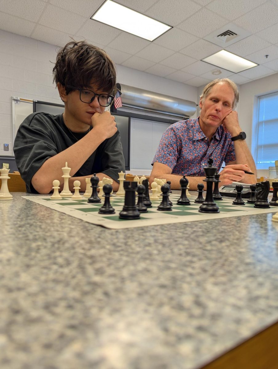 Junior Metsu Dovis considered his next move.