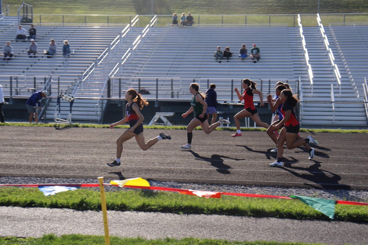 Liva sprinting in the 100.