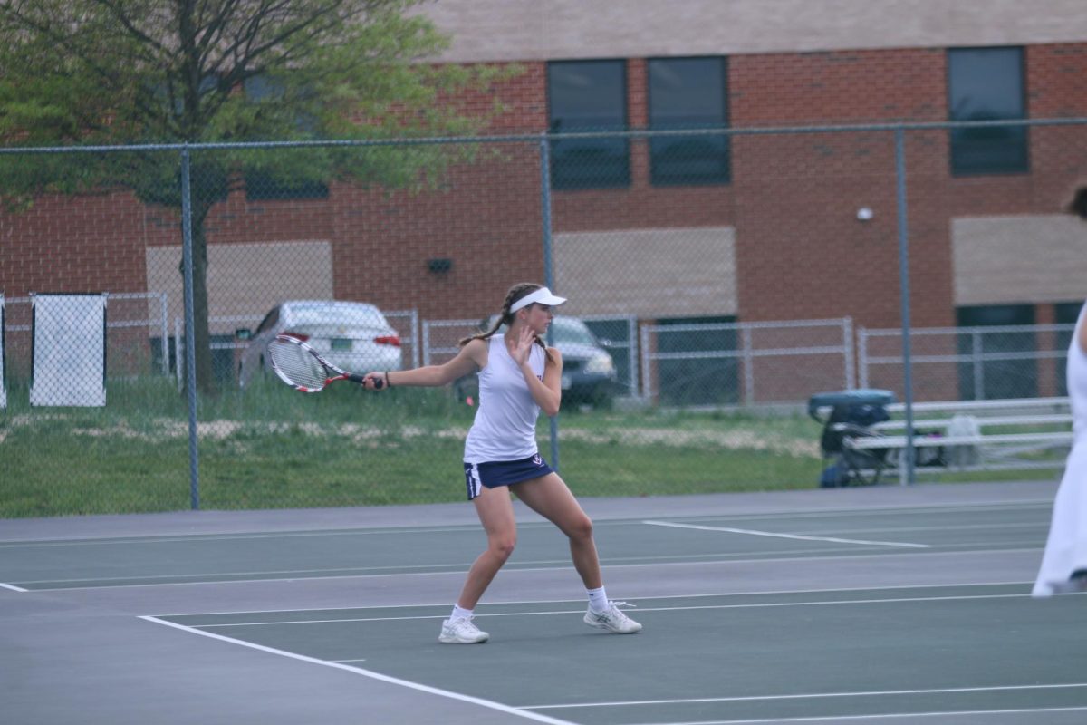Girls tennis beat Broadway 6 to 3