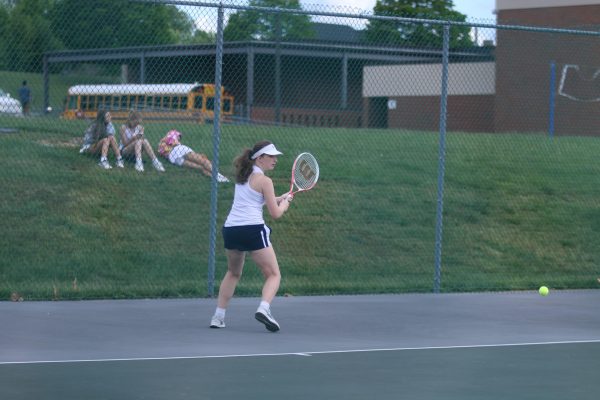 Veronica looks and moves for the ball