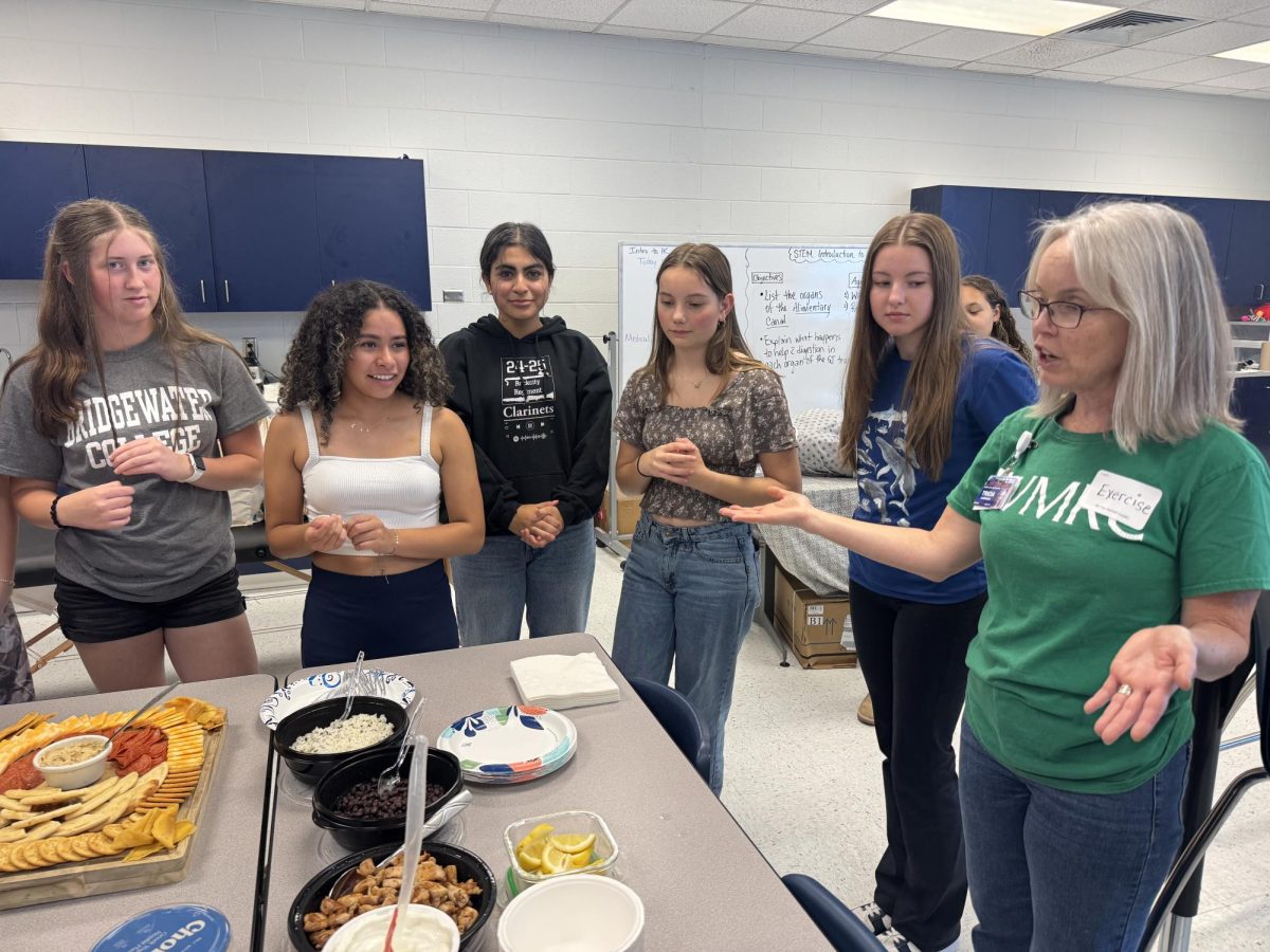 Intro to Healthcare brought food for their nutrition unit. 