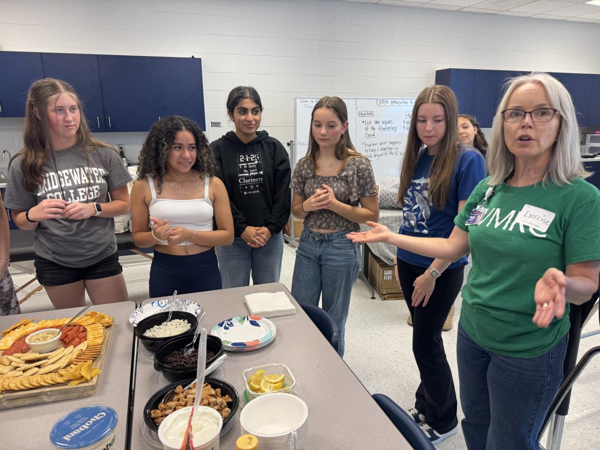 Intro to Healthcare brought food for their nutrition unit. 