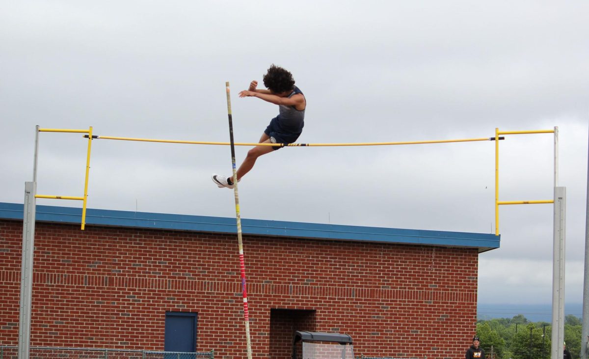 Zion Hunter making it over the bar.