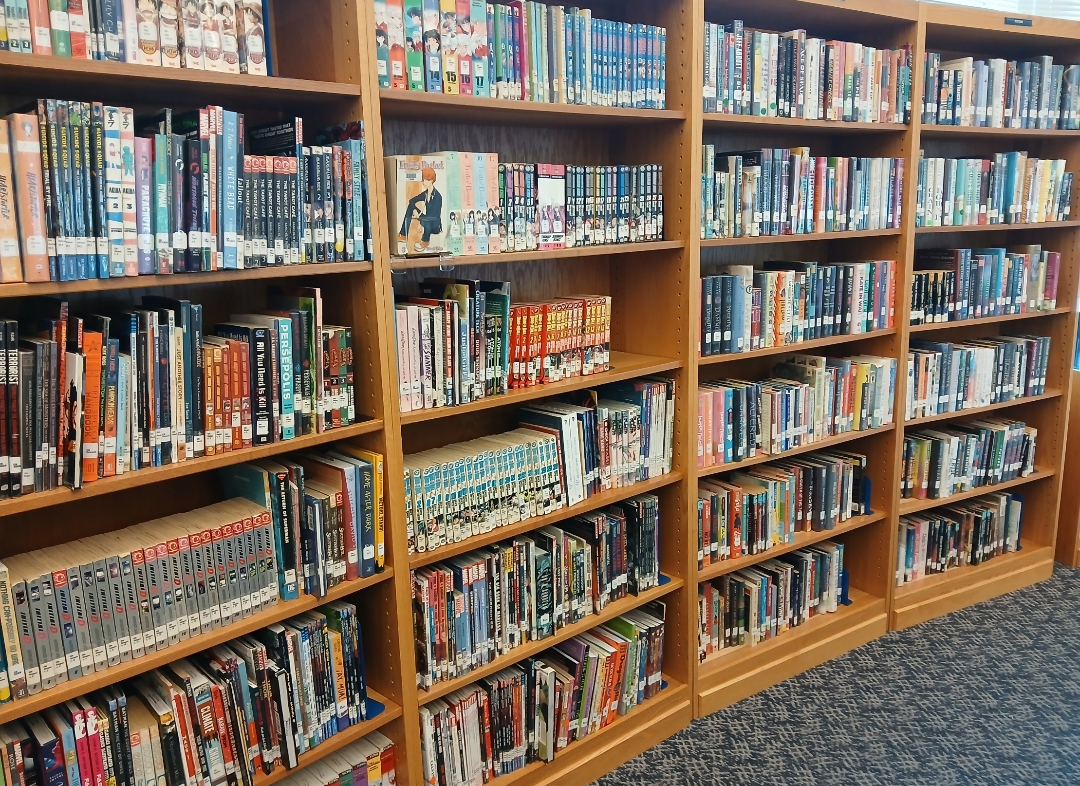 Now moving on, libraries obviously need bookshelves, which luckily, in Harrisonburg High, the library contains multiple bookshelves! These bookshelves are very situated and organized in different genres of books, and of course plenty of plenty of books! “Yes, I am very amazed by how many books this school has for students and staff.” Sylvana Badal says.