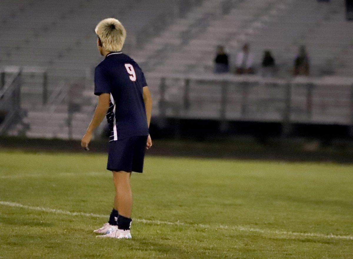 Junior Edison Rattana waiting to get the ball from his teammates.