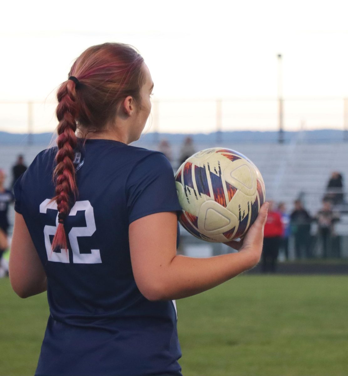 Junior Molly Ludwig looking around for.a throw in