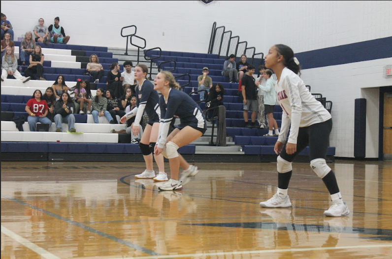  Freshmans Corinne Smallwood, Polina Kazmiruk and Illiona Gordon-Curry  prepare themselves for the ball.