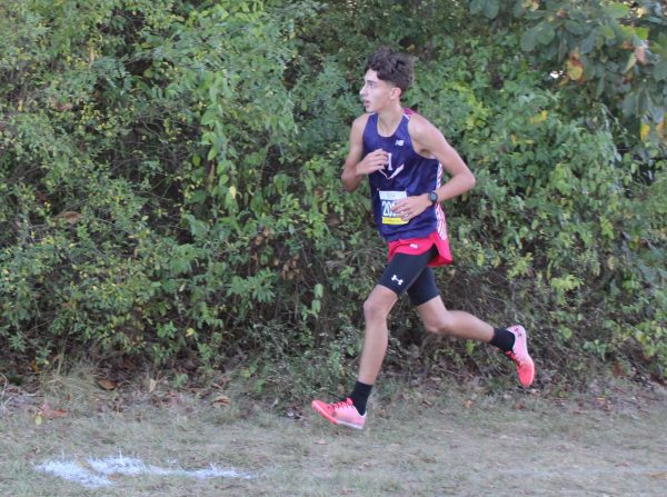 Freshman Kyle Rush keeps a steady pace during his race.