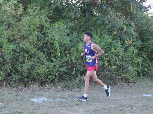 Sophomore Dorian Jackson gives it his all.