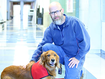 School therapy dog brings joy and love to the classroom